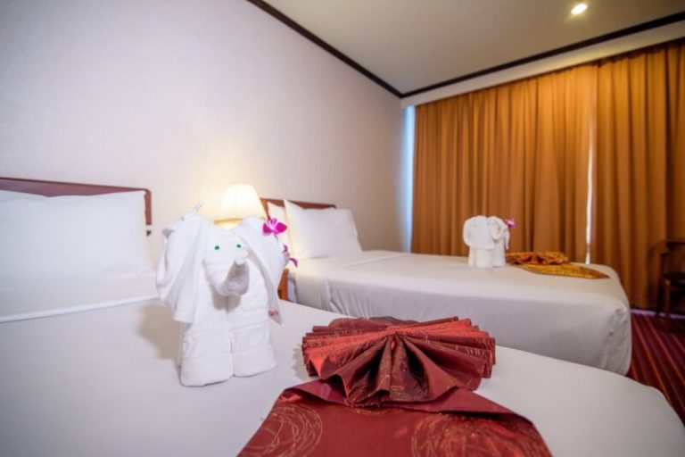 Alexander Hotel Bangkok : Superior Room